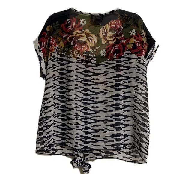 Angie, Tie Up Hem, Rolled Sleeves, Floral Print Top, Multi, Small - Picture 2 of 10